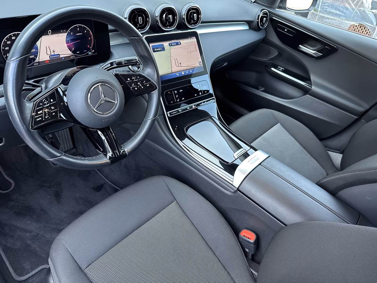 Mercedes-Benz C-Class d T Avantgarde NAV+LED+AHK+VCOCK+CARPLAY, миниатюра 9