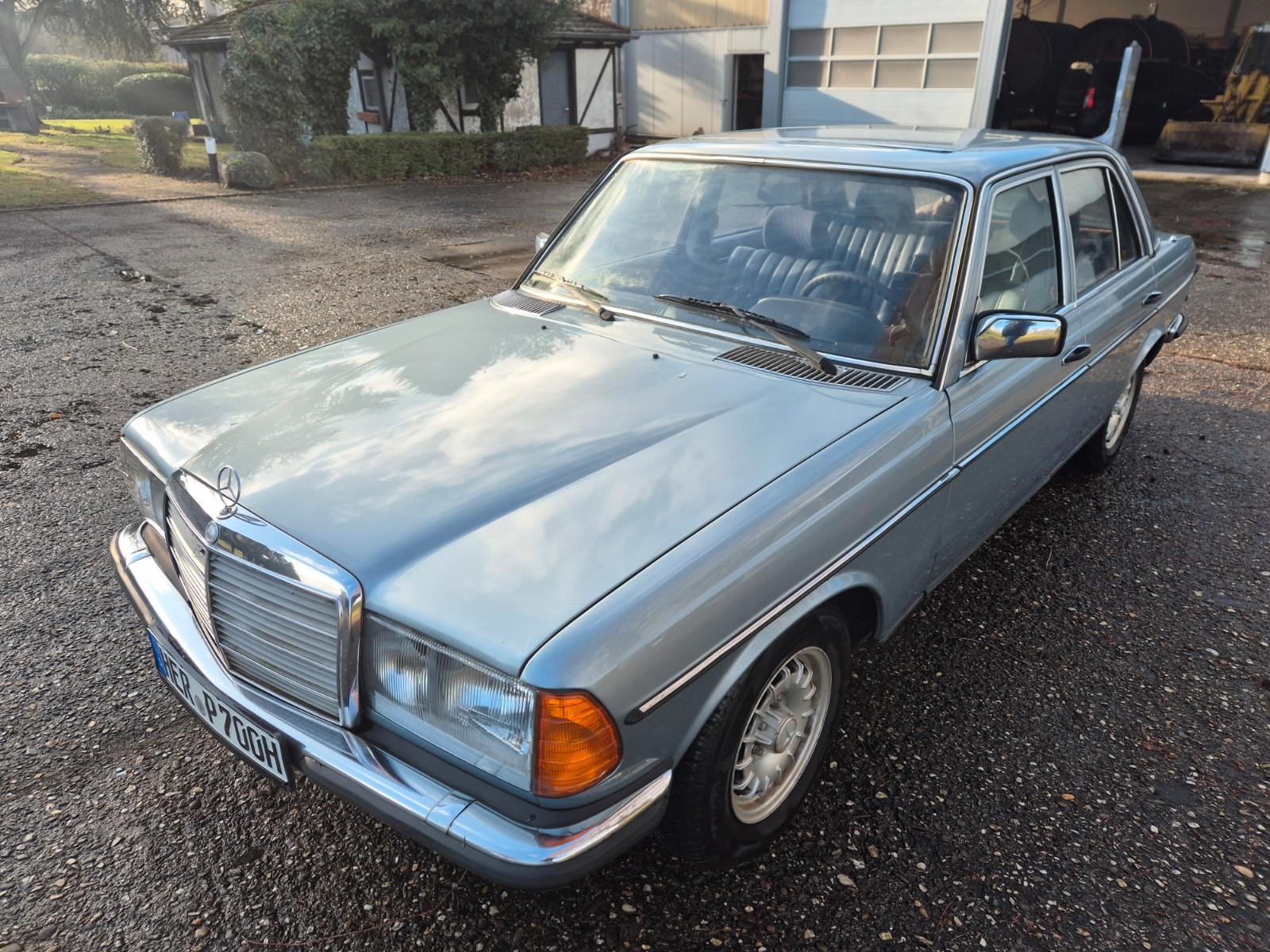 Mercedes-Benz 300