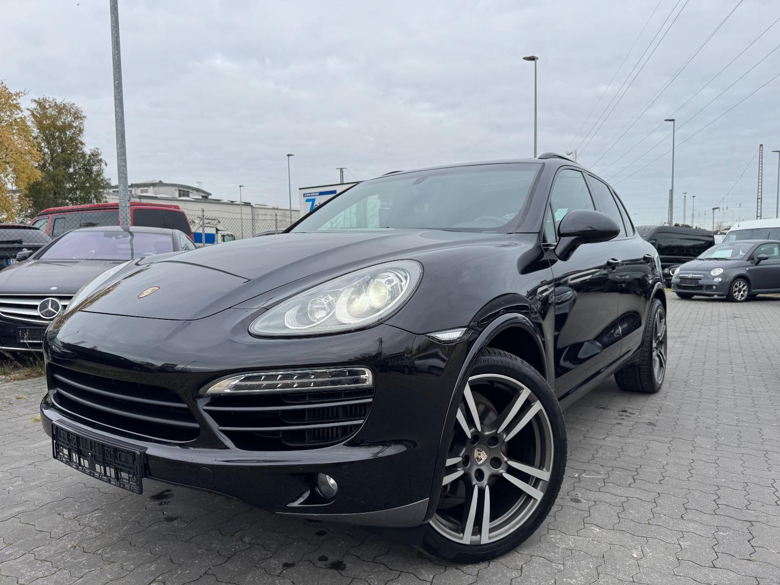 PORSCHE CAYENNE 3.0 V6 245ch 4X4 BVA - HAYON ÉLECTRIQUE - PACK SPORT - TOIT PANORAMIQUE