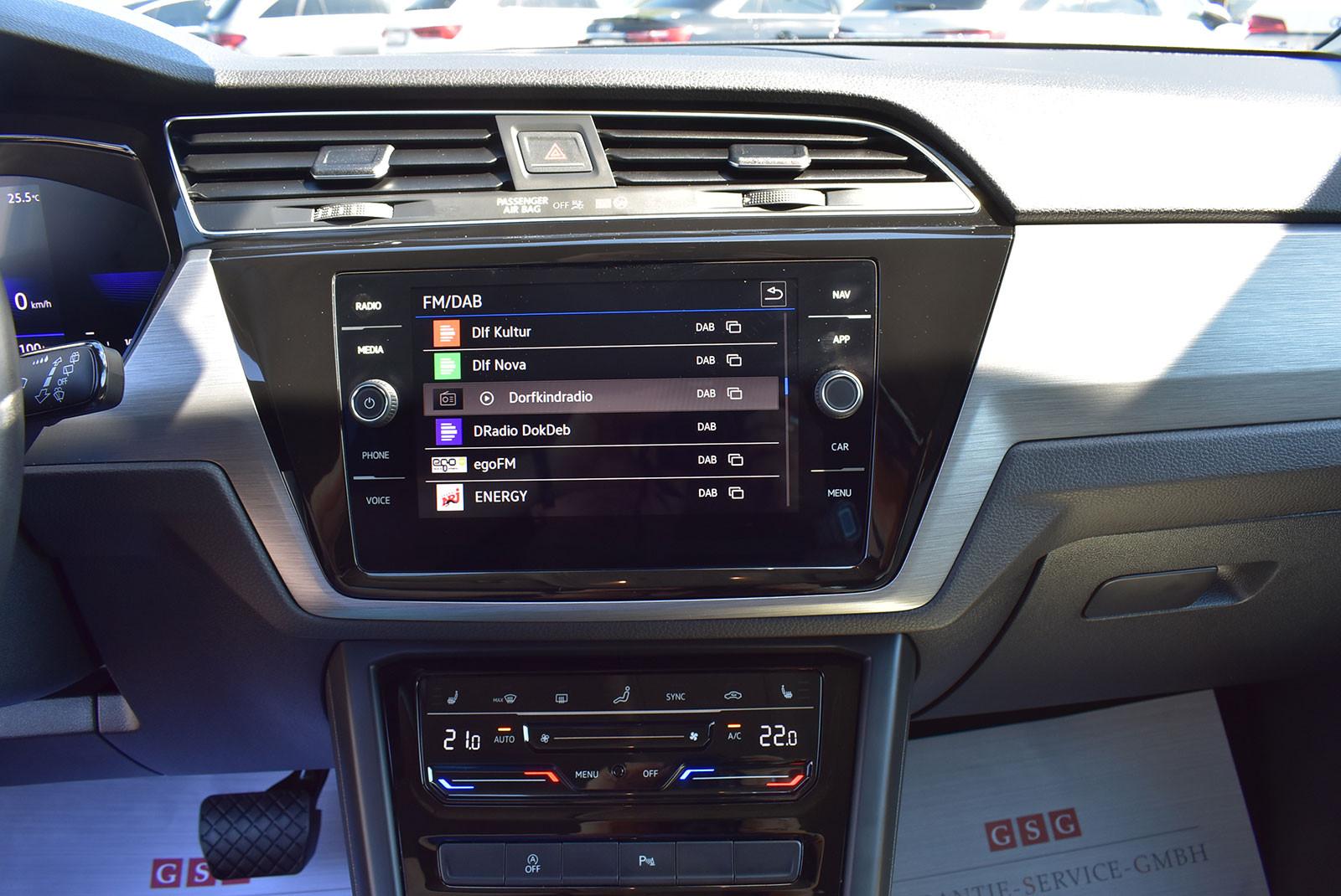 Volkswagen Touran Comfortline IQ.LIGHT+Kamera+7-Sitzer+ACC, миниатюра 22