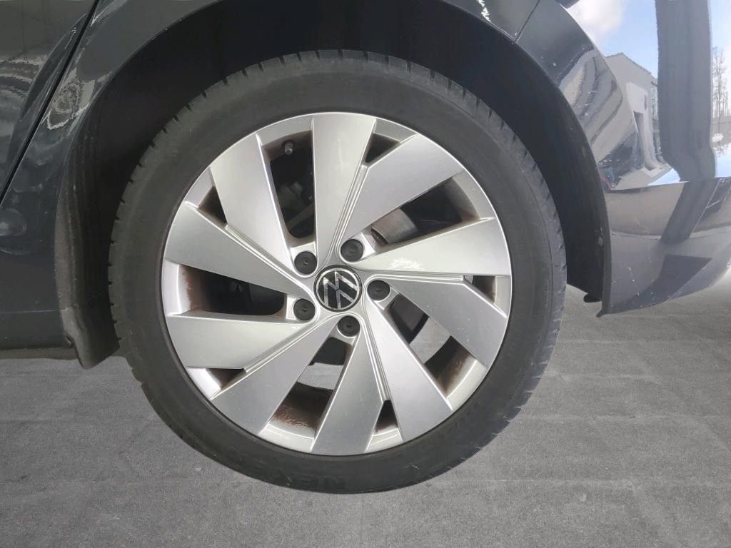 Volkswagen Golf - Bild 7