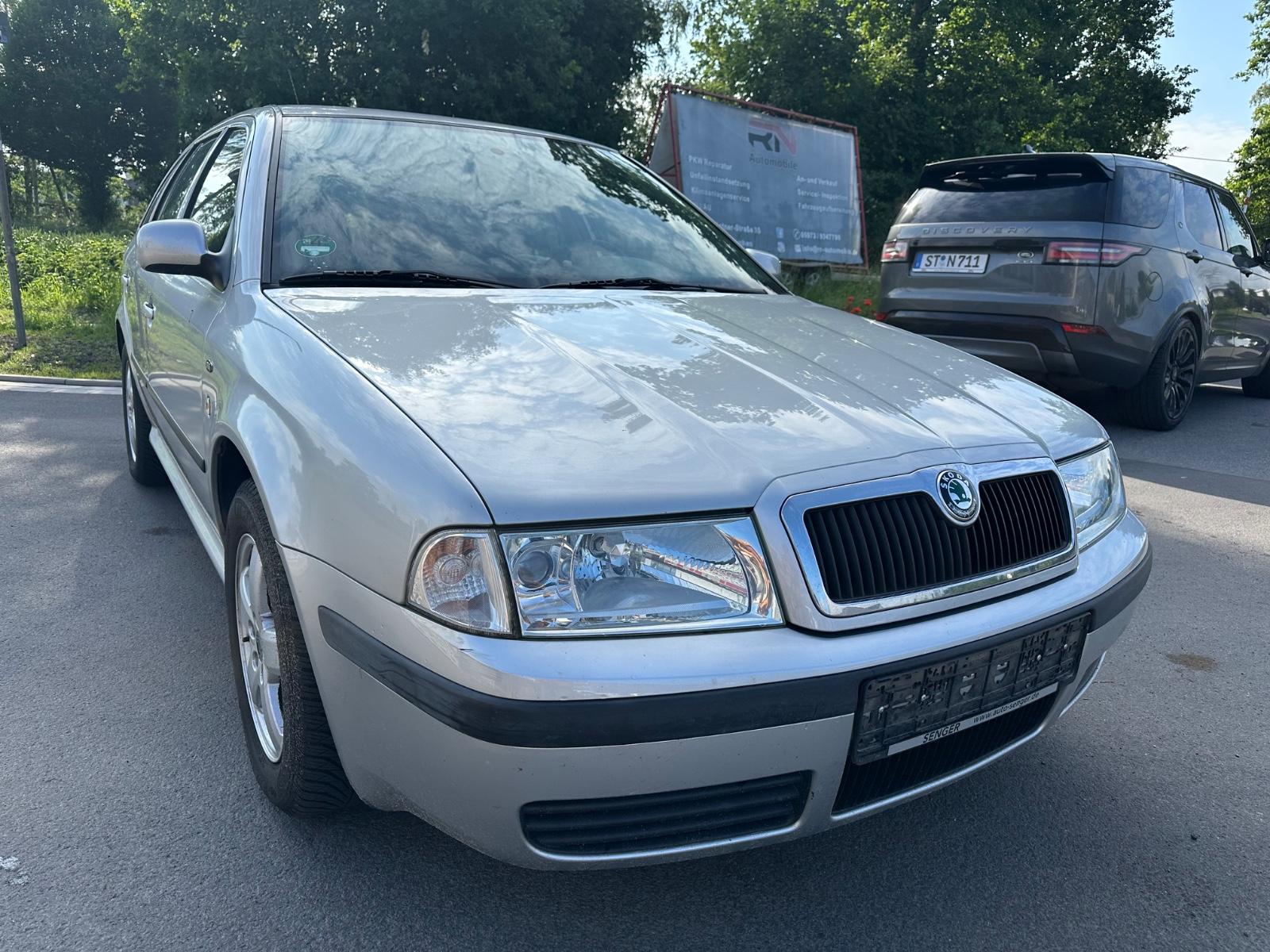 Skoda Octavia Combi 1.6 Ambiente