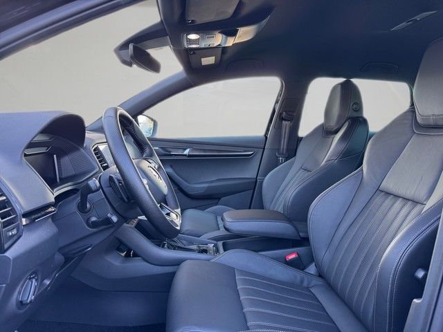 Fahrzeugabbildung SKODA Karoq 2.0 TSI DSG Sportline 4x4+Standhz+ACC+SHZ+