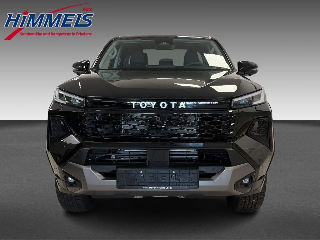 Toyota Hilux Double Cab 2.8 D MHEV 4×4 Invincible