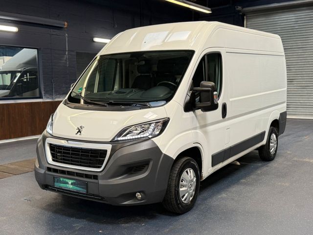 Peugeot Boxer 3,0l Kasten L2H2 Klima Navi R-CAM AHK