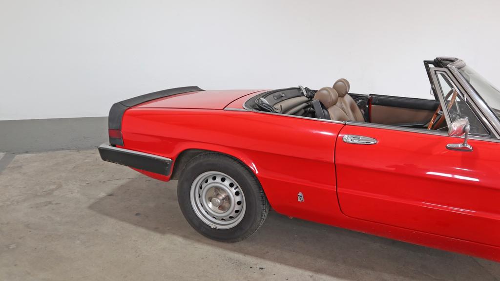Alfa Romeo Spider