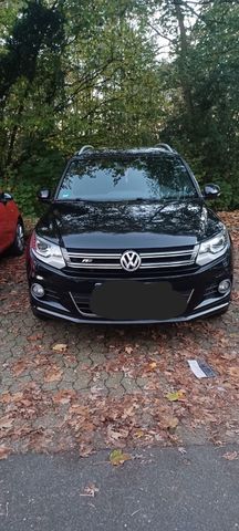 Volkswagen Vw Tiguan R-Line  2.0 ltr Mit Panorama Dac...