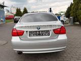 BMW 318d 3 Limousine Automatik Xenon Navi  Gepflegt - BMW 318 aus 2010: 318d