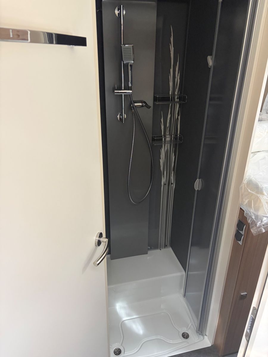 Fahrzeugabbildung Eura Mobil Contura 766EF Comfort
