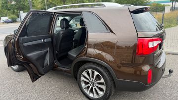 KIA Sorento - 10