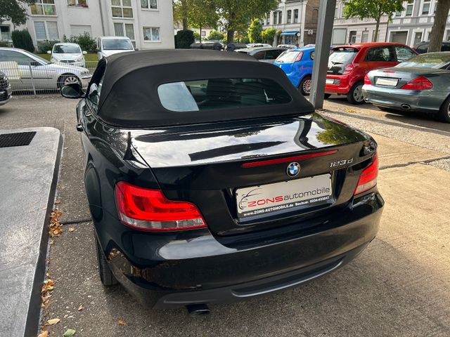 Fahrzeugabbildung BMW 123 D Cabrio Aut. M-Paket+Leder+Navi+BT+SHZ+