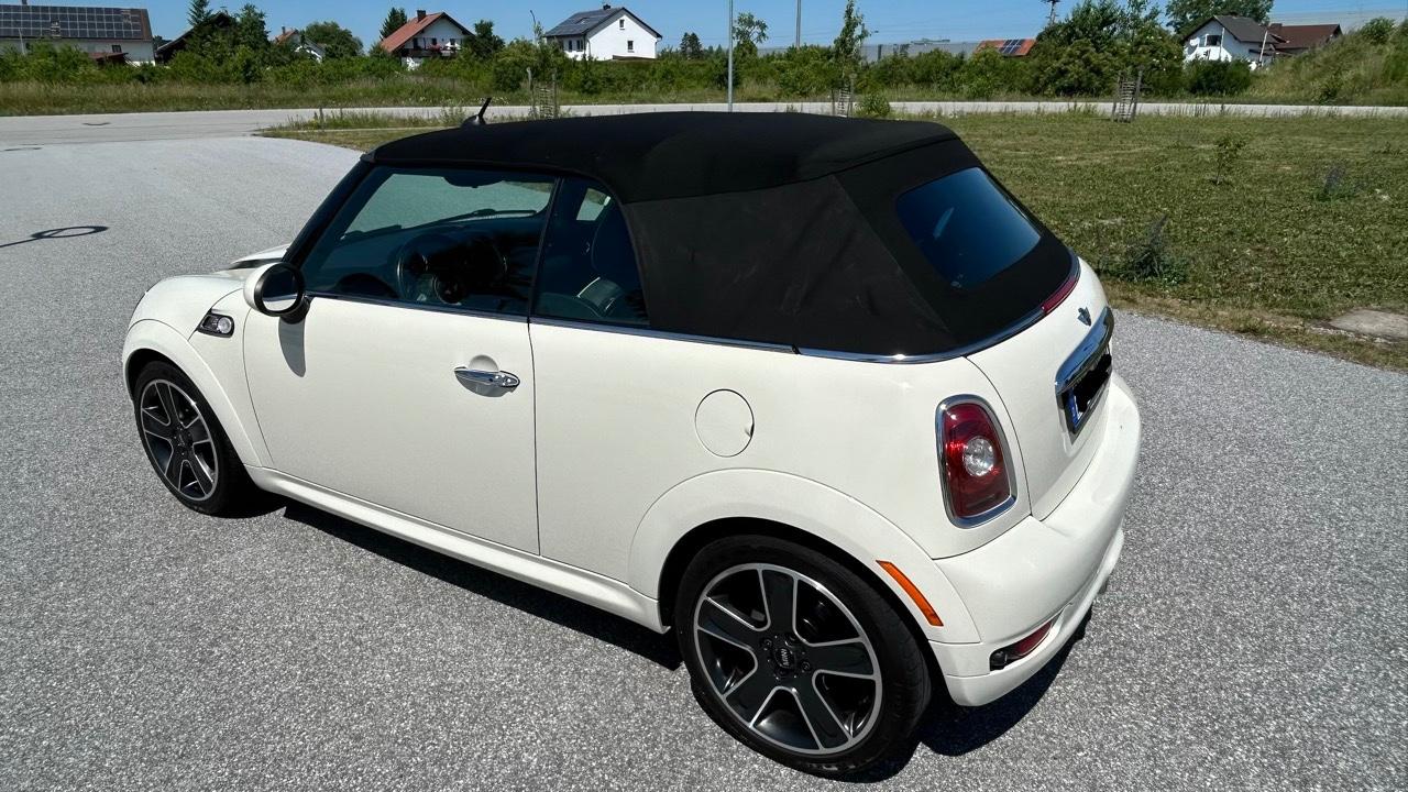 MINI Cooper S Cabrio Cooper S