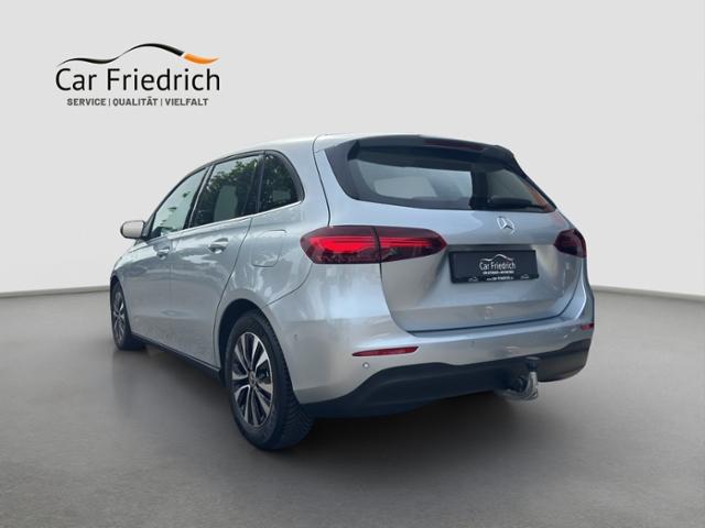 Mercedes-Benz B 180 Autom. Advanced AHK