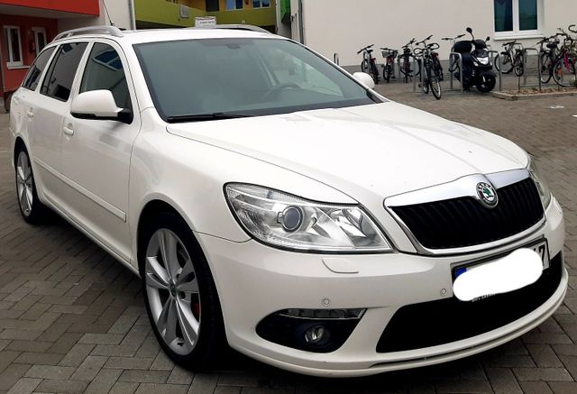 Skoda Octavia  RS 2.0 TDI  Automatik, Voll...