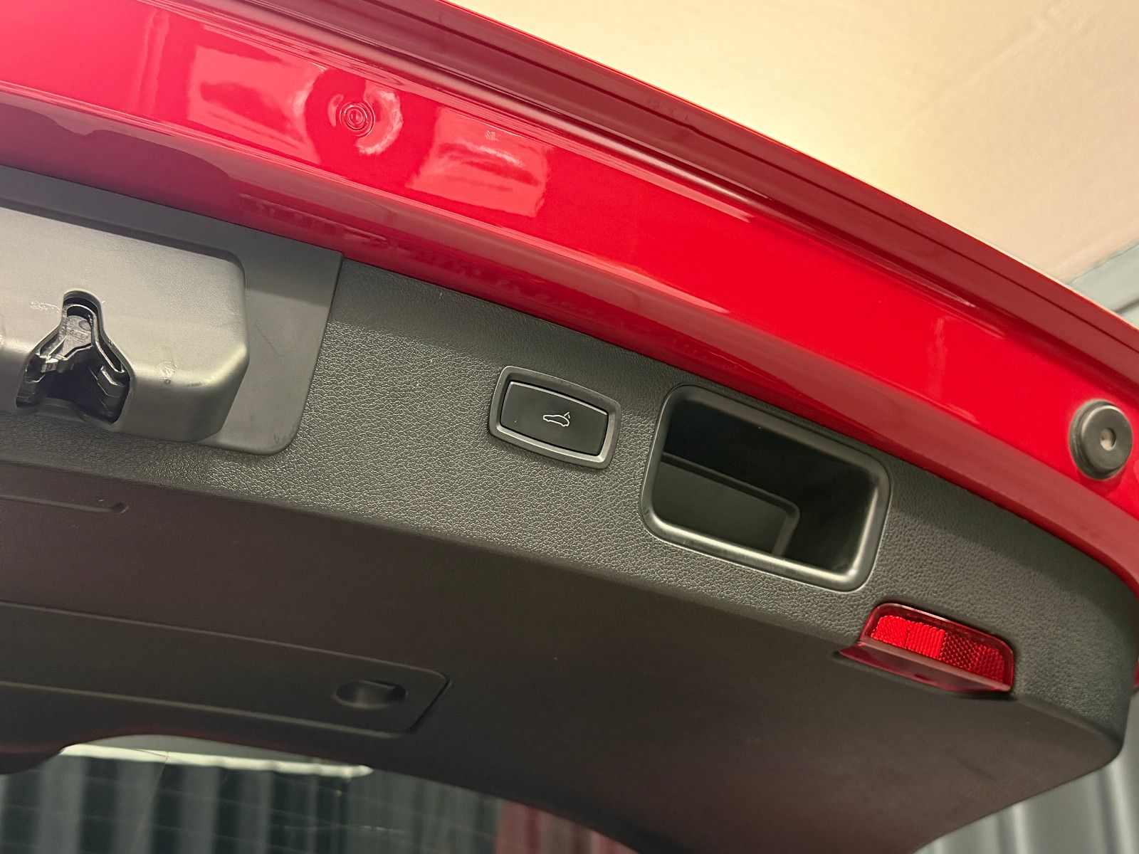 Fahrzeugabbildung Porsche Porsche Macan GTS |BOSE|360°|SITZBELÜFTUNG