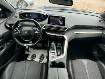 Peugeot 5008 - 8