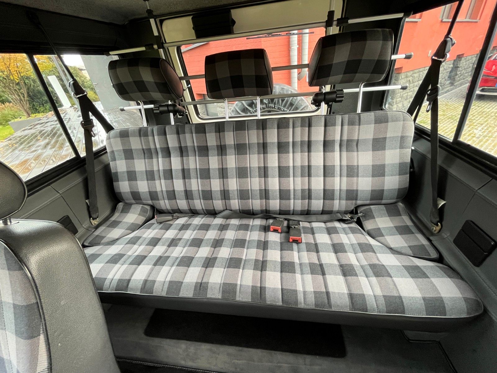 Fahrzeugabbildung Mercedes-Benz 200 GE