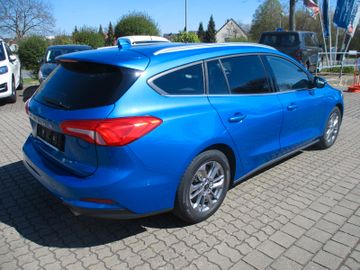 Ford Focus Turnier Titanium LED + PDC + Kamera + NAVI