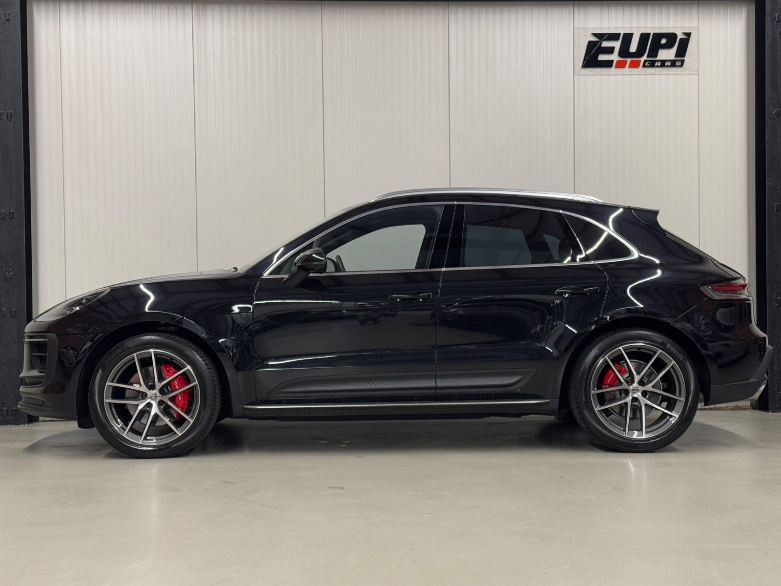 Fahrzeugabbildung Porsche Macan S/Pano/360° Kamera/Luftfed./Bose