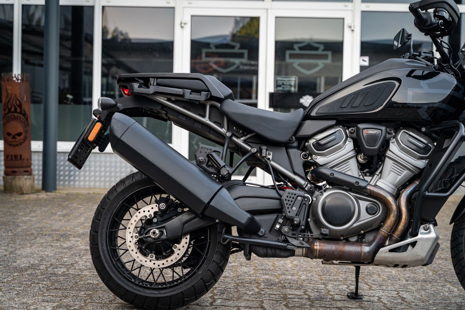 Fahrzeugabbildung Harley-Davidson RH1250S Pan America Special