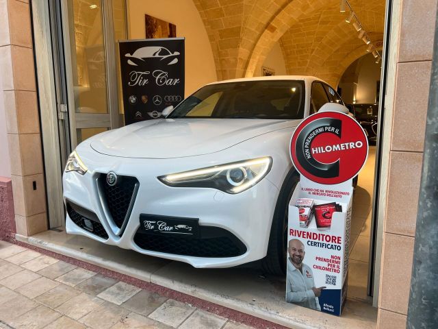 Alfa Romeo ALFA ROMEO STELVIO 2.2 SPORT-TECH 160CV RWD APPL