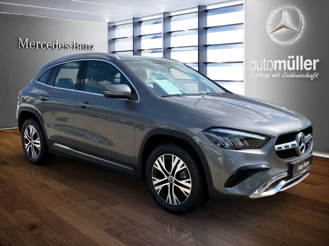 Fahrzeugabbildung Mercedes-Benz GLA 180 PROGRESSIVE+LENKRHZ+EL.HECKKL+LED+KAMERA