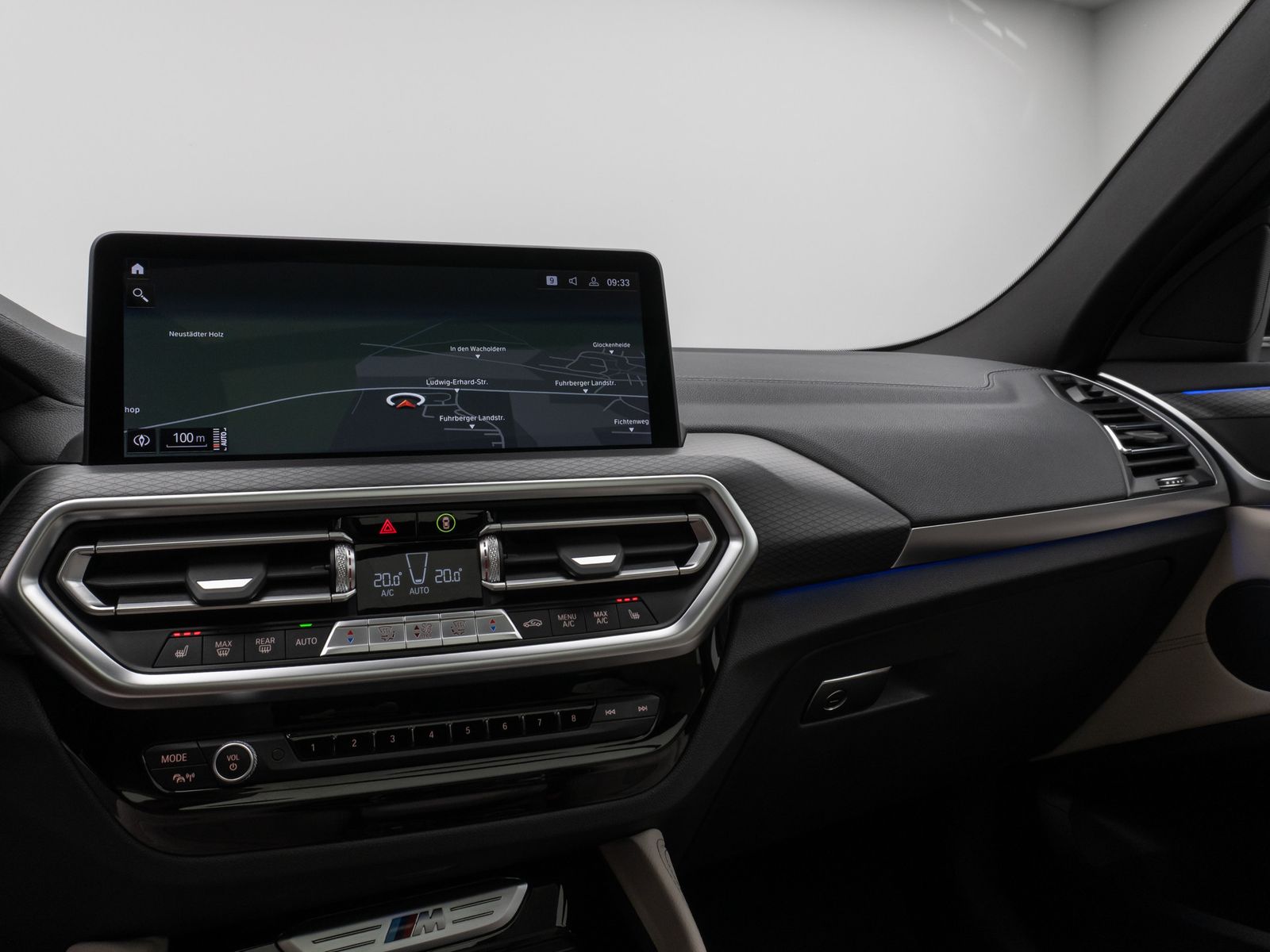 Fahrzeugabbildung BMW X4 M40i Panorama Laser Kamera HUD DAB HiFi AHK