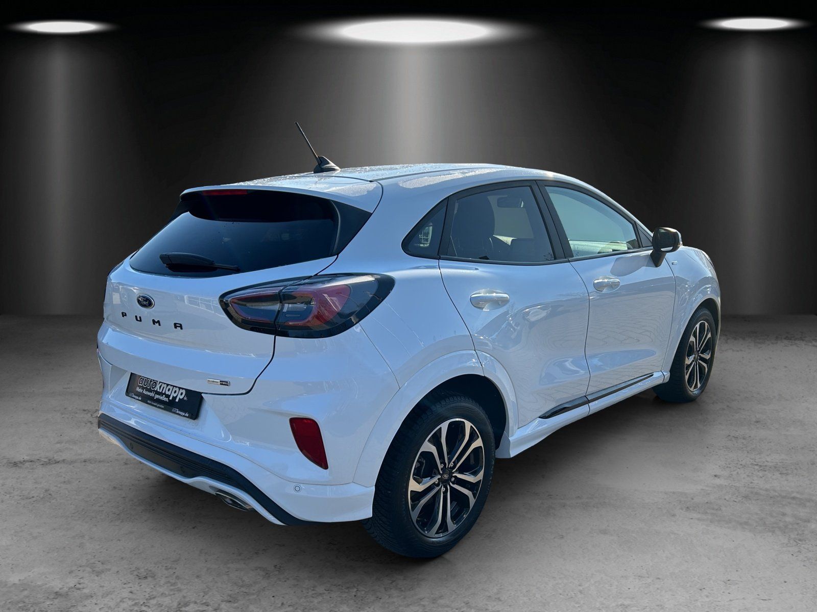 Fahrzeugabbildung Ford Puma 1.0 EcoBoost Mild Hybrid ST-Line