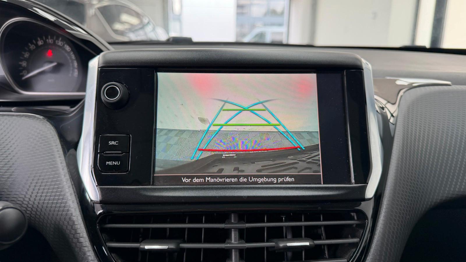 Peugeot 2008 Allure mega Ausstattung & gepflegt