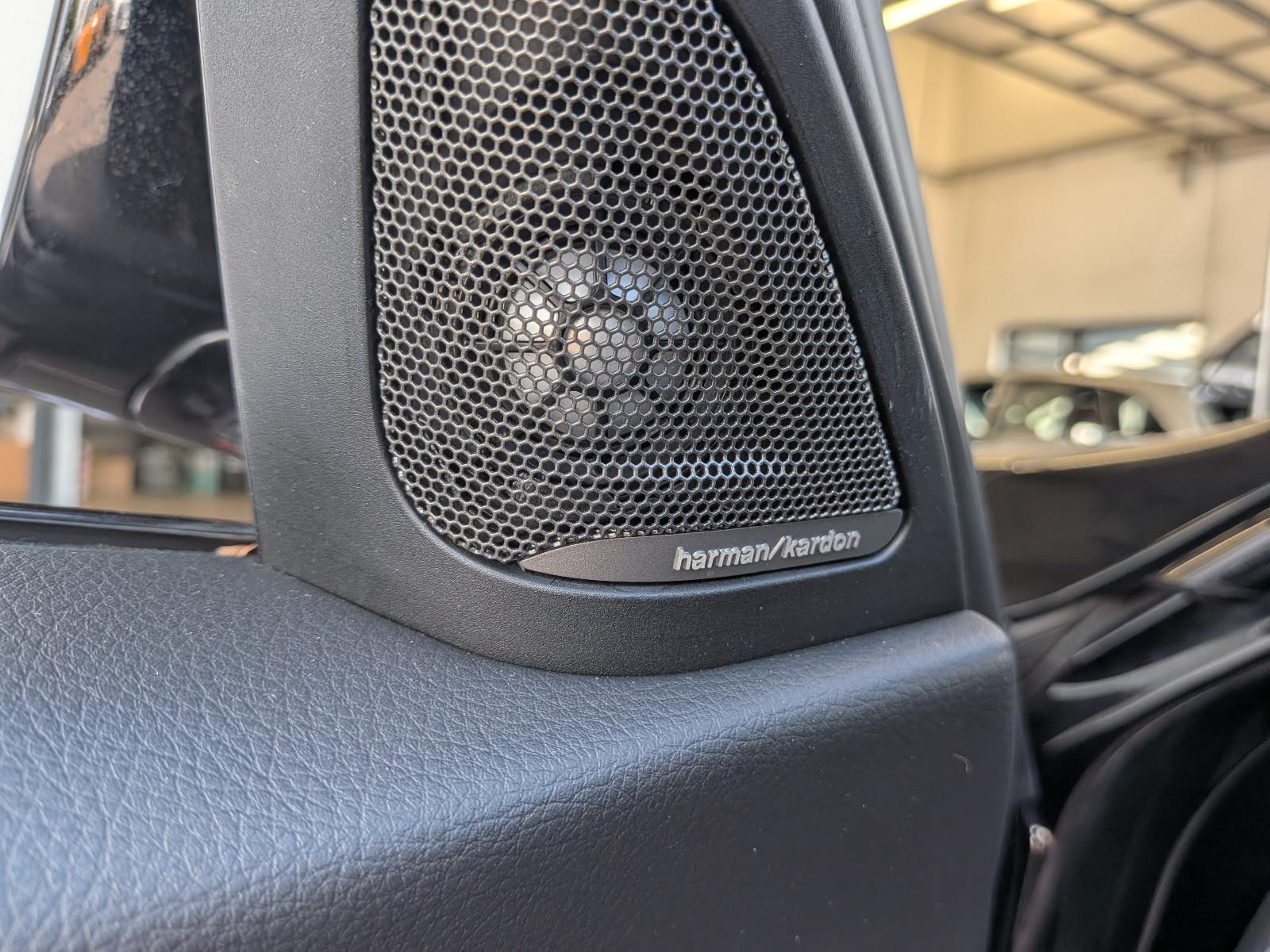 BMW 340i xDrive M-Paket h&k Leder Virtual Pano KeyGo