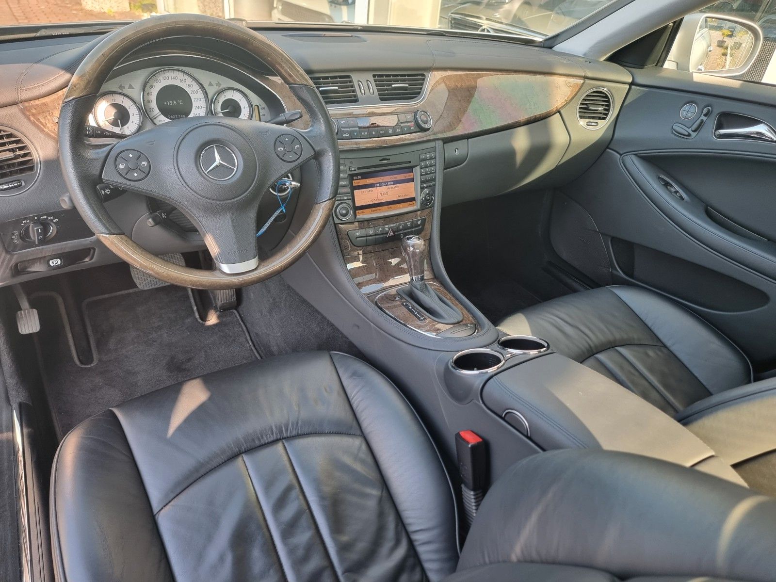 Fahrzeugabbildung Mercedes-Benz CLS 350 Designo Grand Edition/Jahreswagen!