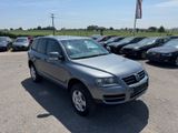 Volkswagen Touareg R5 TDI Auto.Leder Xenon AHK Navi PDC - Volkswagen Touareg: Auto