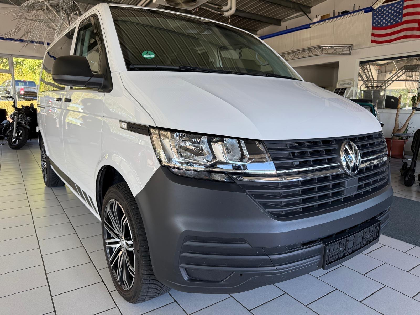 Volkswagen T6 Transporter 2,0 TDI 8 Sitzer AHK