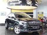 Jeep Cherokee Limited 4WD Leder Navi PDC Cam 81741KM - Jeep Cherokee aus 2014