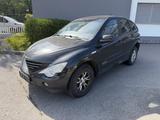 Ssangyong Actyon 200 Xdi s 4x4 - schwarze Ssangyong Actyon