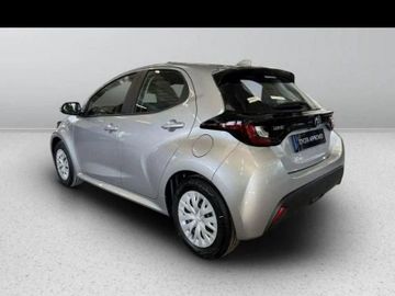 Toyota Yaris - 4