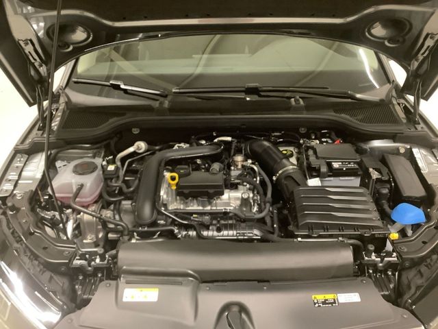 Scala Selection Automatik NAVI PDC ALU LED KLIMA