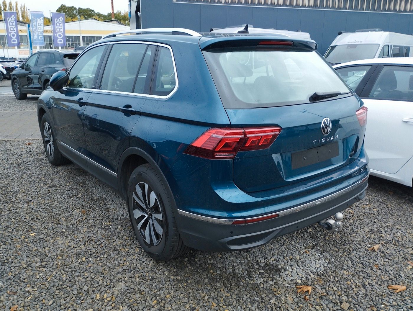 Fahrzeugabbildung Volkswagen Tiguan 1.5 MOVE NEU53T DSG AHK Matrix Kamera LHZ