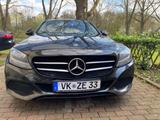 Mercedes-Benz 220 - Mercedes-Benz 220 mit Diesel-Antrieb: Limousine, Schaltgetriebe