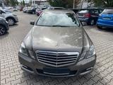 Mercedes-Benz E 250 E -Klasse Lim. E 250 CGI BlueEfficiency - Mercedes-Benz aus 2010: Klasse