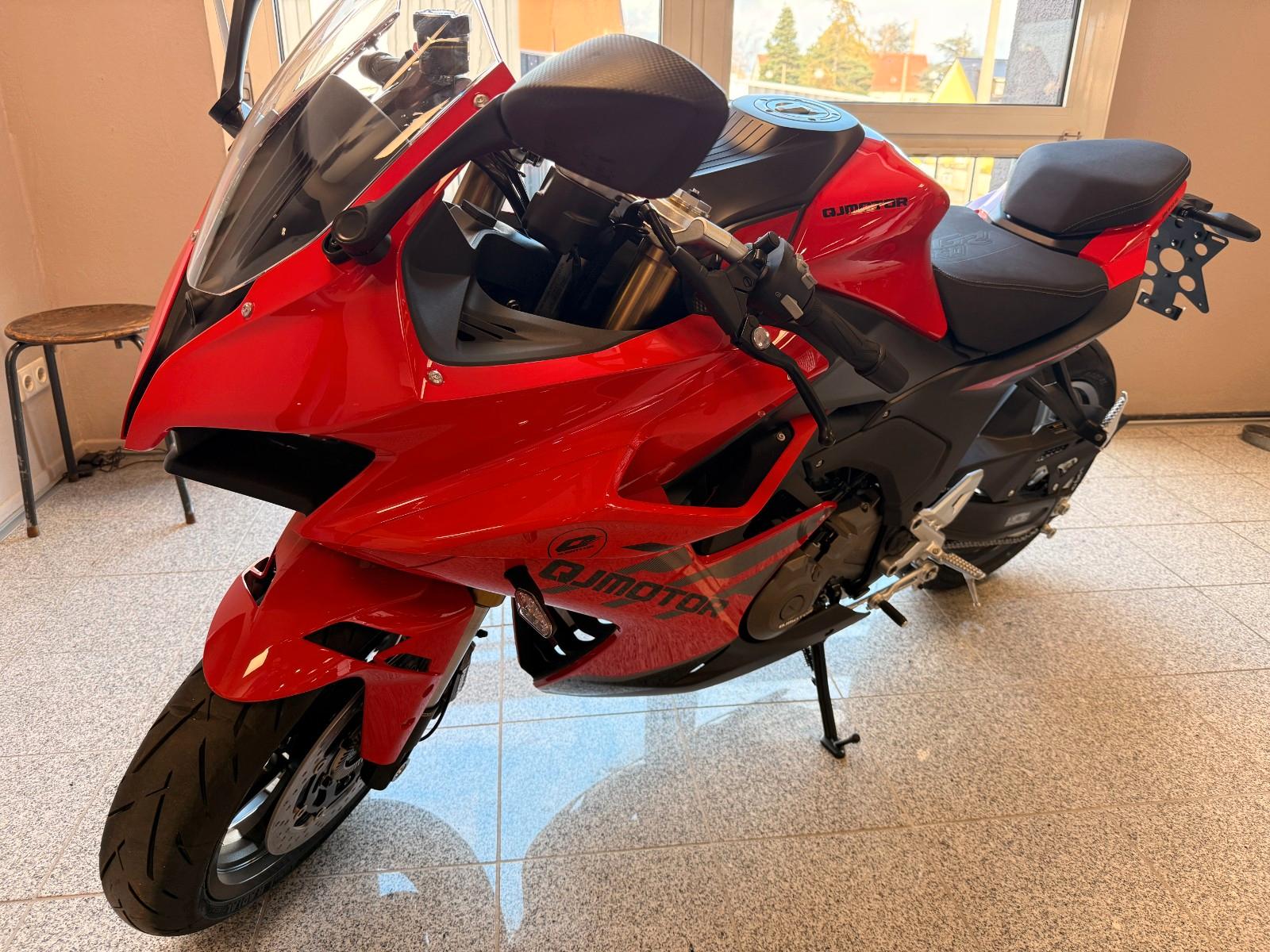 QJ Motor SRK 600 RS * 3 Jahre Herstellergarantie