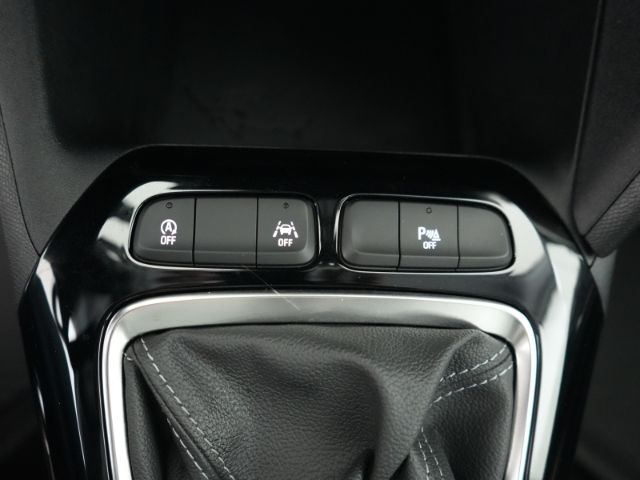 Corsa F EDITION+SITZHEIZUNG+LENKRADHEIZUNG+PARKP