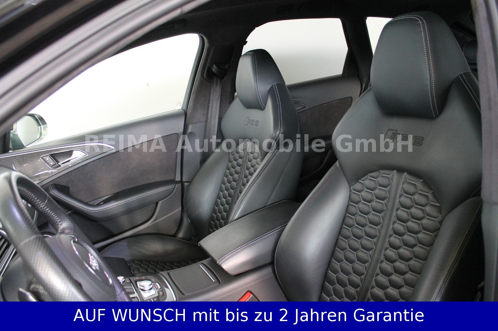 Fahrzeugabbildung Audi RS 6 Avant 4.0 TFSI quattro performance, Matrix