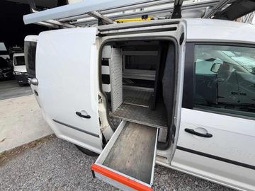Volkswagen Caddy - 2