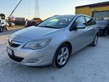 Opel Astra 1.7 CDTI 125CV Sports Tourer Cosmo UN - Opel Astra aus 2011 mit Diesel-Antrieb