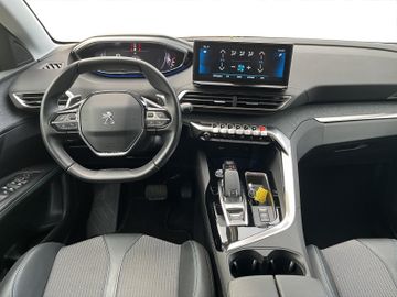 Peugeot 5008 Allure Pack HDI 130 Navi+SHZ+360°+7Sitzer