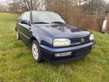 Volkswagen Vw Golf 3 Cabrio (Oldtimer) - Volkswagen Golf aus 1996: Cabrio