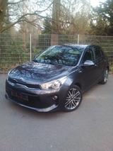 Kia Rio 1.4 Platinum Edition Automatik Platinum ... - Kia Rio Platinum mit Benzin-Antrieb