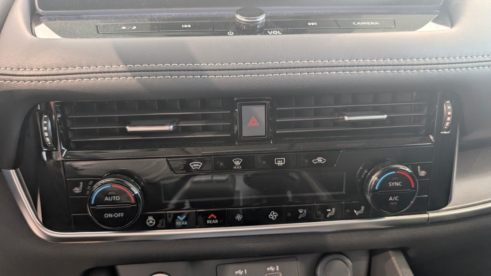 Fahrzeugabbildung Nissan X-Trail N-Connecta | 360° | ACC | Leder