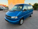 Volkswagen T4 California / Top Zustand - blaue Volkswagen T4 California